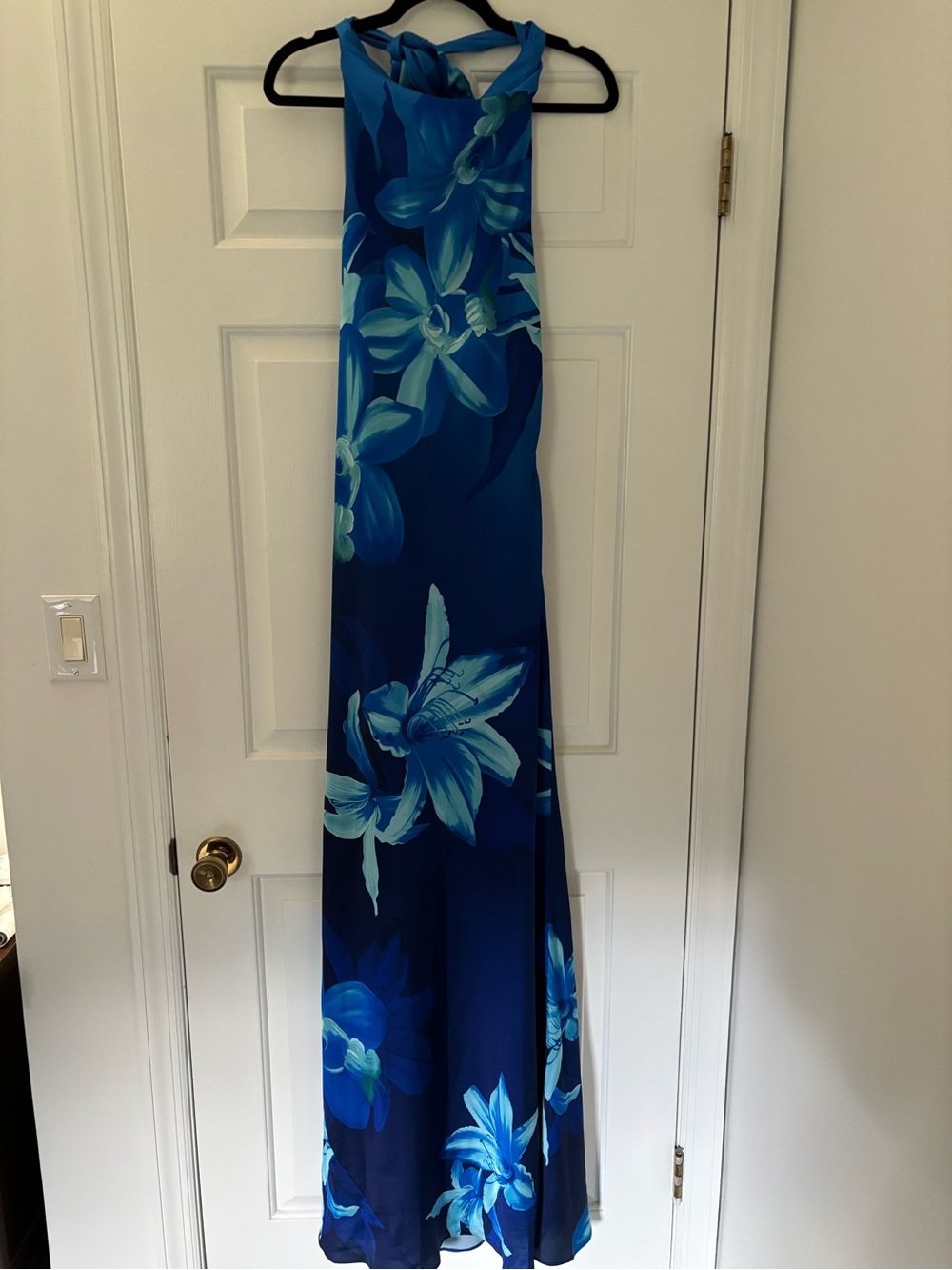 Betsy & Adam Blue Floral Halter-Neck Maxi Dress